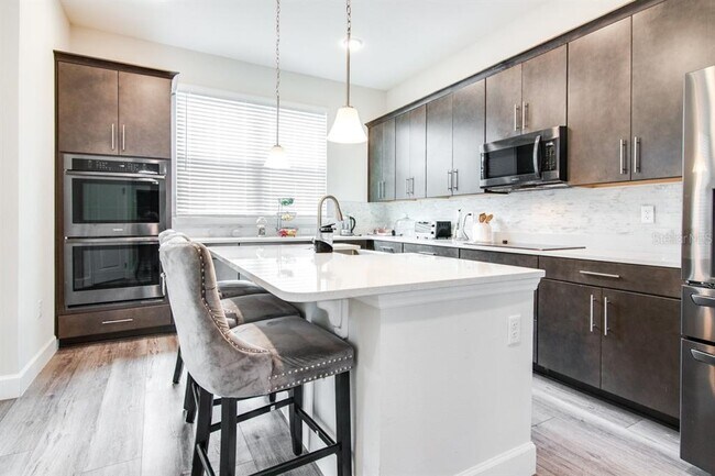 Building Photo - 3439 Norman Lewis Aly