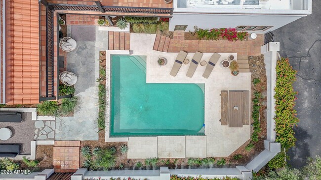 Building Photo - 4814 E Marston Dr