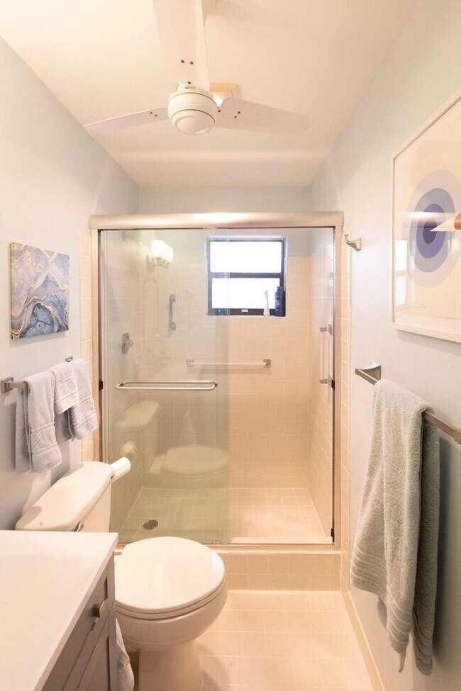 Building Photo - 4600 Wildwood Tree Ln