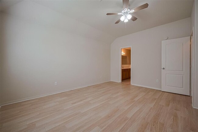 Building Photo - 4811 Tracemeadow Dr