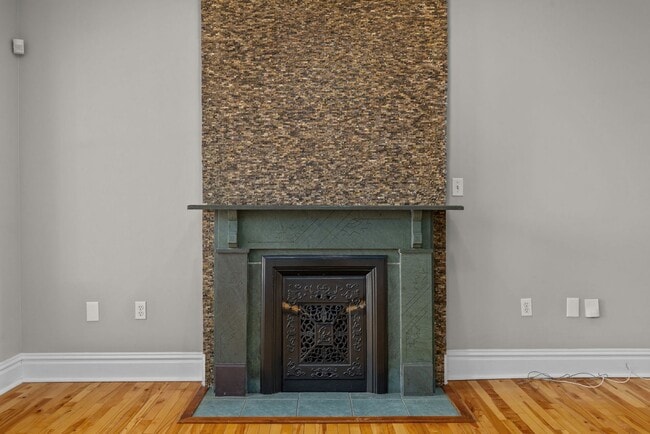 Building Photo - High end, 3 bedroom single family home in The Grove!