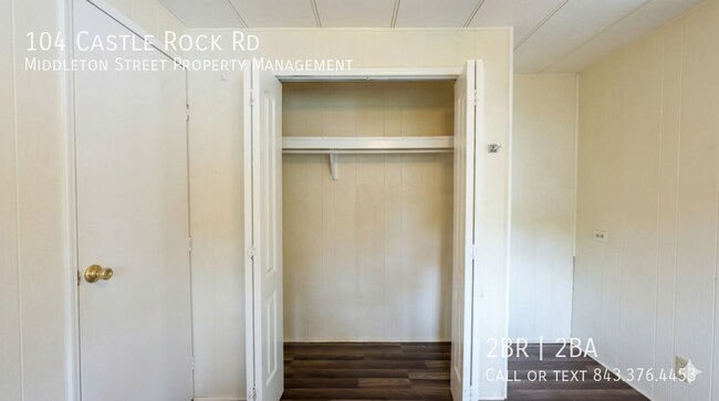 Building Photo - 104 Castle Rock Rd