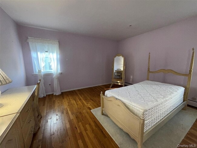 Building Photo - 15 Sherry Ln