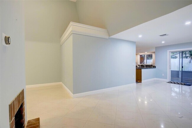 Building Photo - 9430 SW 49th St