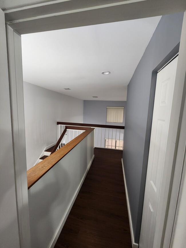 Building Photo - 1461 SW 124th Ct