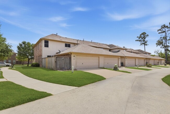 Building Photo - 16023 Powder Springs Ln