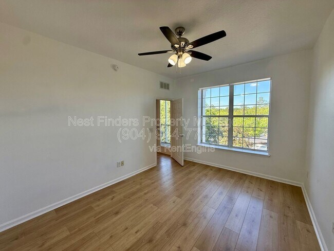 Building Photo - 11251 Campfield Dr