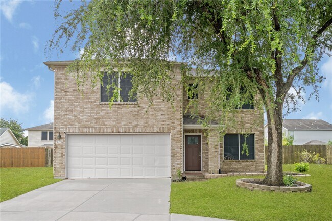 Building Photo - 9226 MacMillan Ln