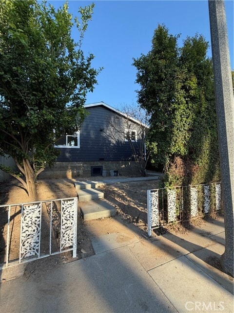 Building Photo - 13451 Hadley St