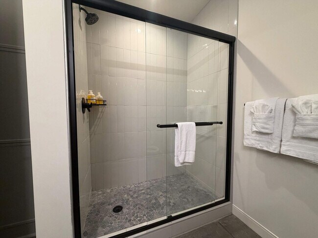 Building Photo - 1111 3rd Ave S