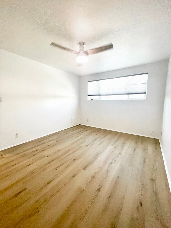 Bedroom Angle 2 - 2030 S Preuss Rd