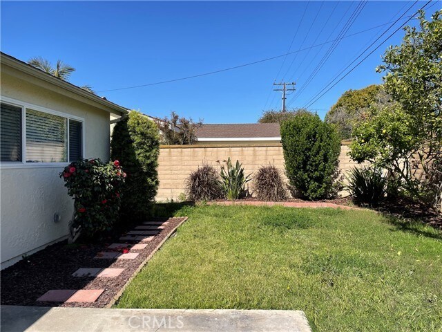 Building Photo - 6331 Balmoral Dr