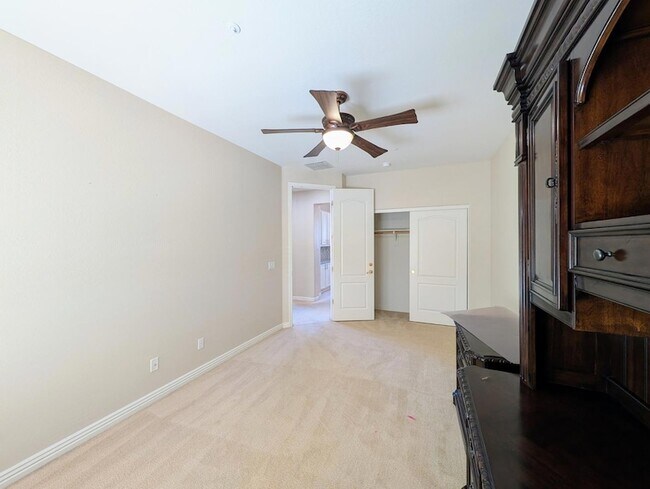 Building Photo - 27321 N Gidiyup Trail