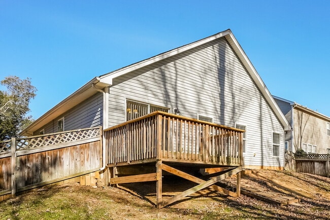 Building Photo - 447 Averasboro Dr