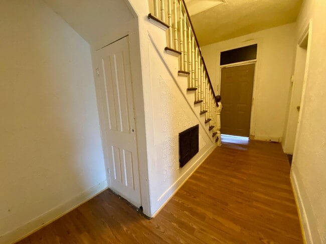 Building Photo - 1603 Taylor St