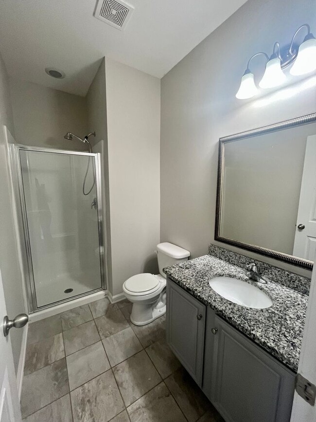 Building Photo - 5 Bedroom 3 Bathroom Home in Pendleton