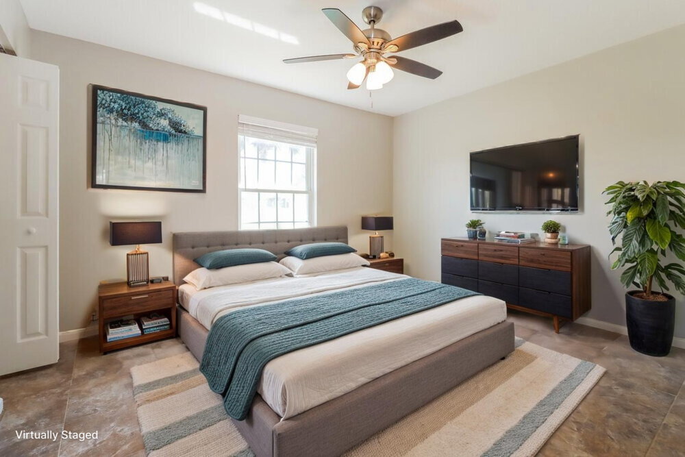 Building Photo - 16136 Villa Dr