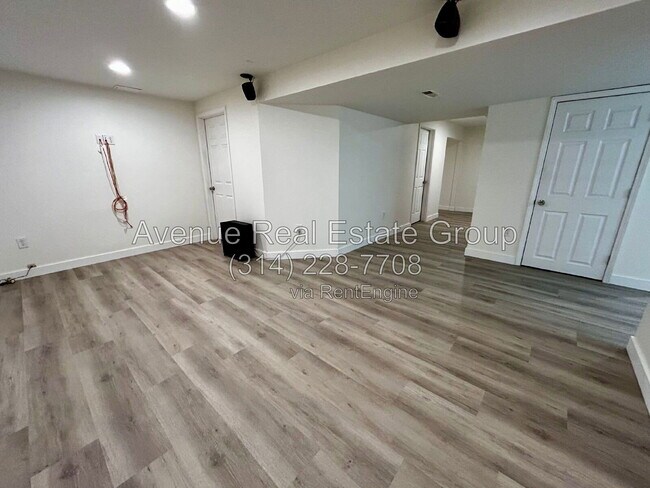 Building Photo - 203 Hawksbury Pl
