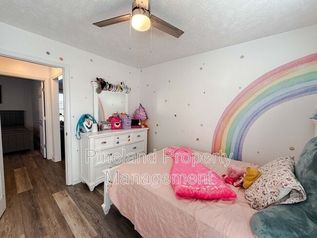 Building Photo - 301 Buckeye Dr