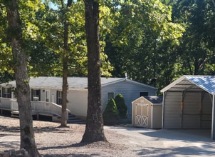 Building Photo - 13240 Montana Rd