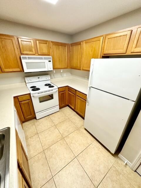 Building Photo - 10 Park Pl SE