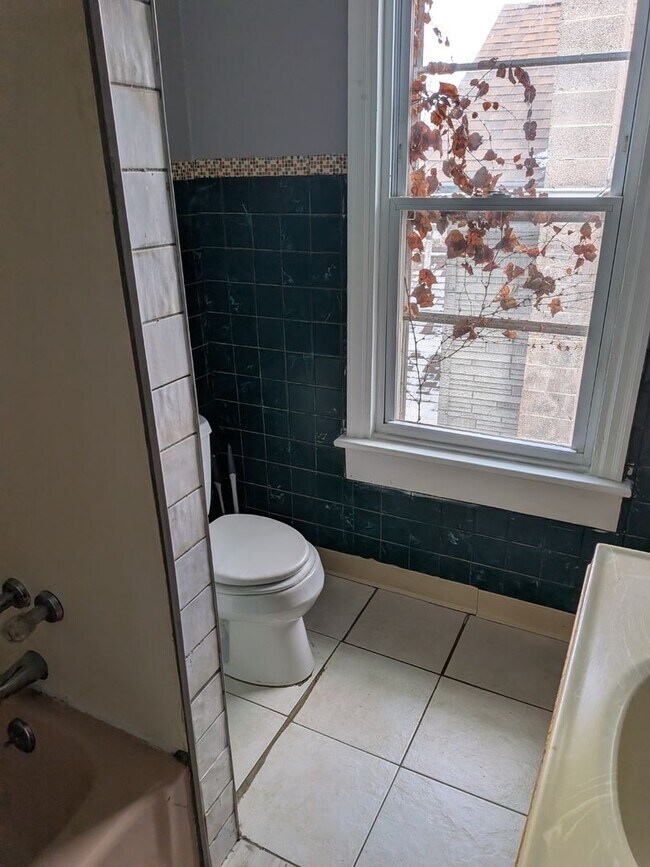 Building Photo - 1514 -1516 Lafayette