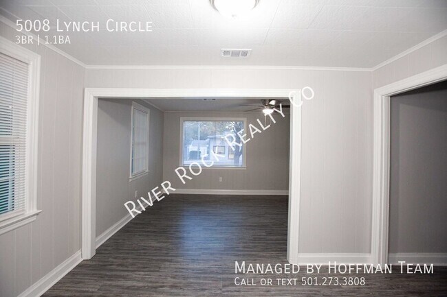 Building Photo - 5008 Lynch Dr