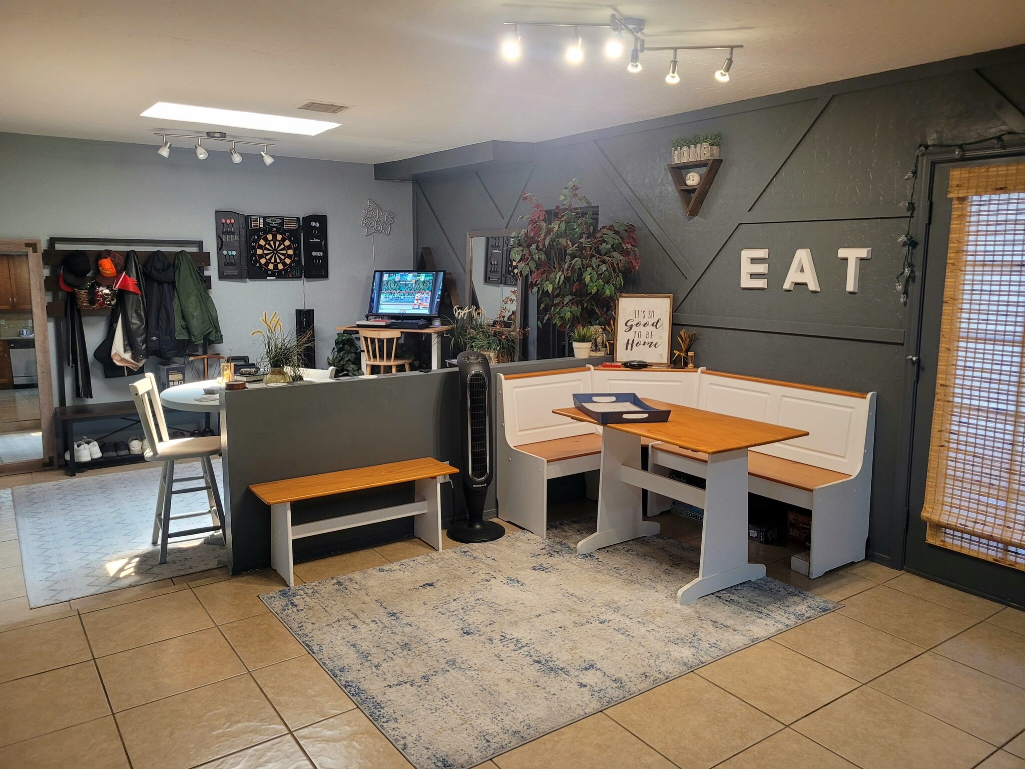 Building Photo - 2018 North 81st Place