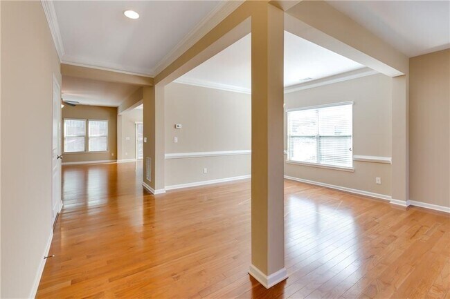 Building Photo - 7245 Rocking Horse Ln