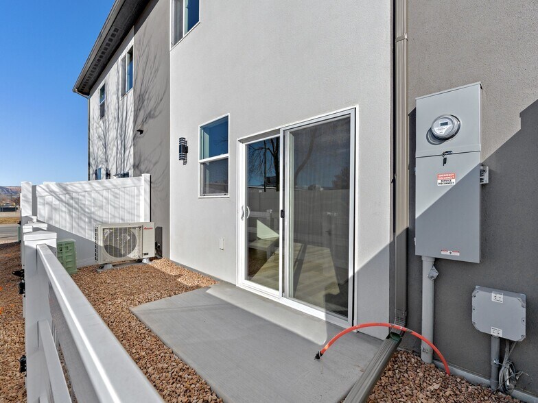 Building Photo - 2773 Caspian Wy