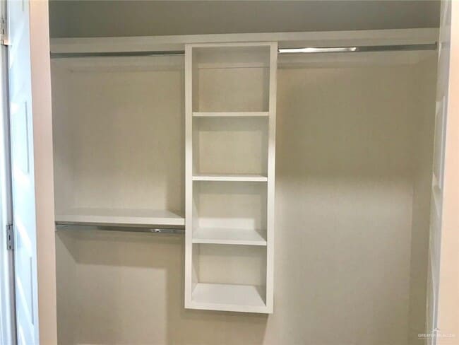 Building Photo - 13 Magdalena St