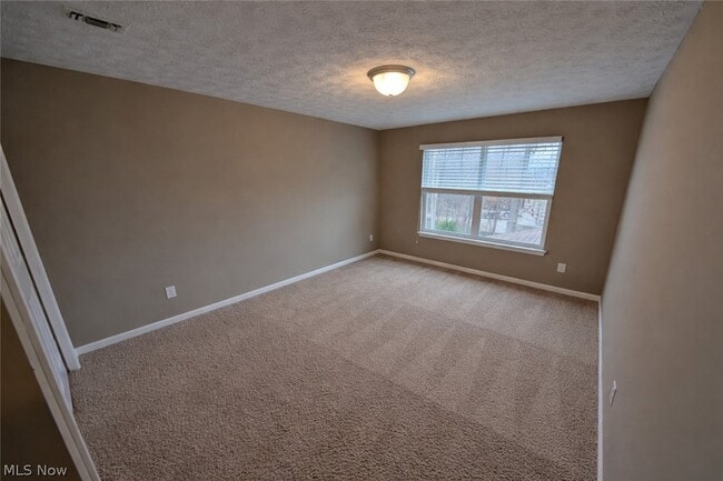 Building Photo - 32815 Rebecca Ln