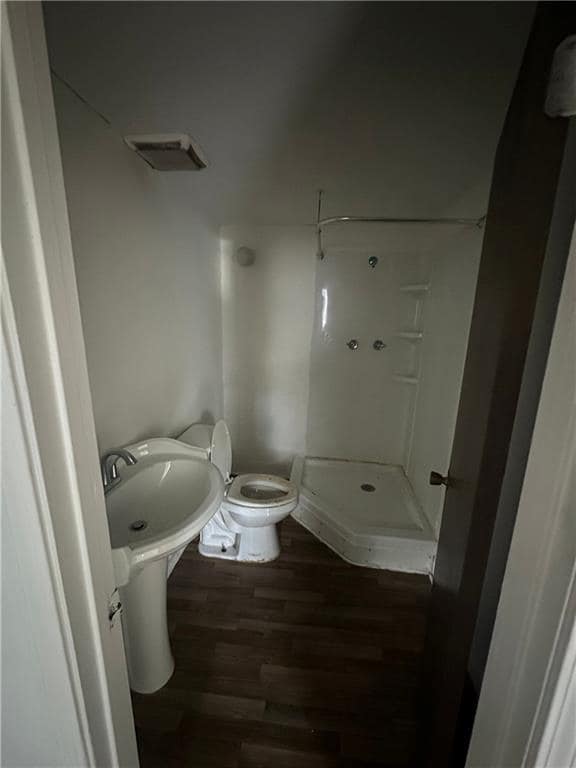 Building Photo - 6624 Stark Ct