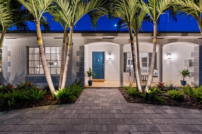 Building Photo - 1410 SE 12th St