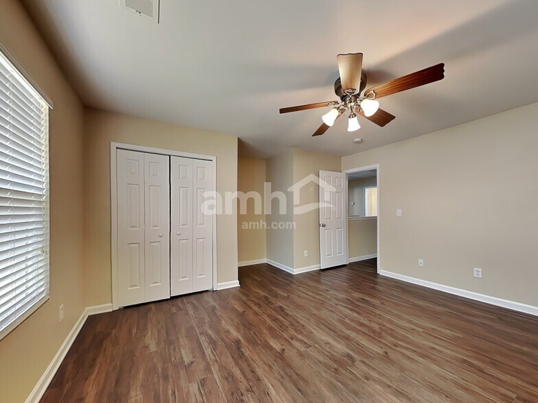 Building Photo - 4640 Lauren Woods Ct