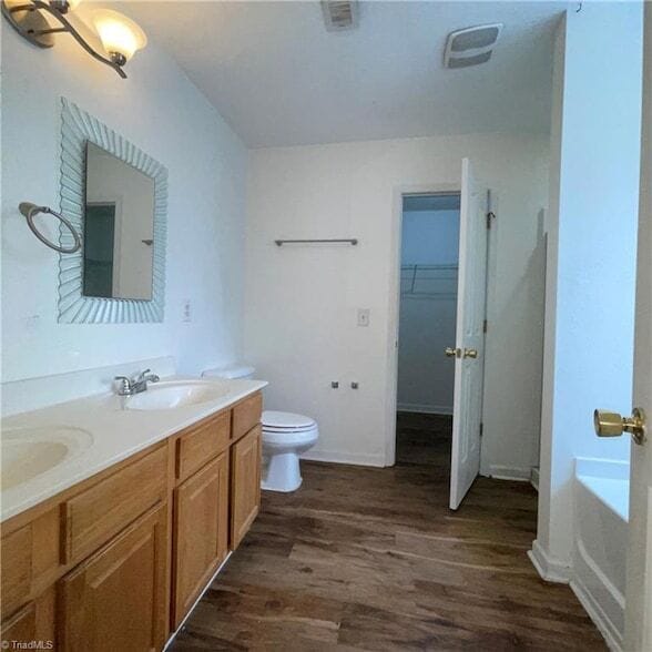 Building Photo - 2133 Rindle Dr