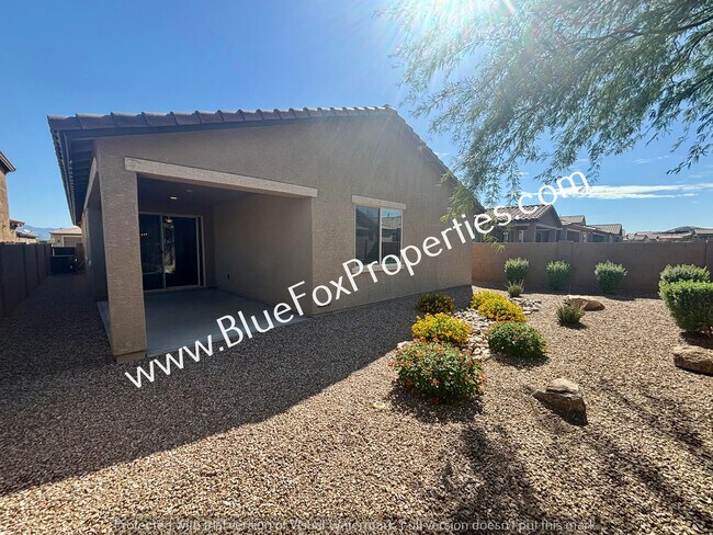 Building Photo - 6542 E Via Arroyo Largo