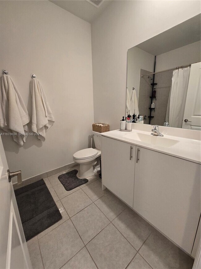 Building Photo - 13128 SW 234th Ter