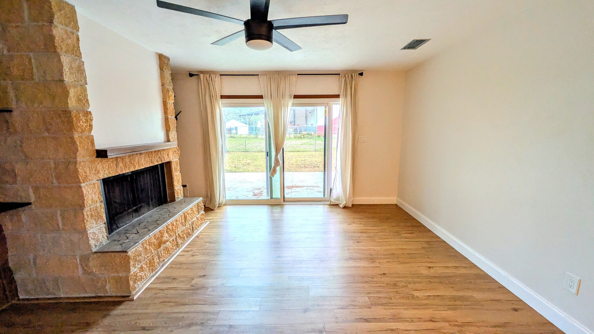 Building Photo - 5014 NW 29th St