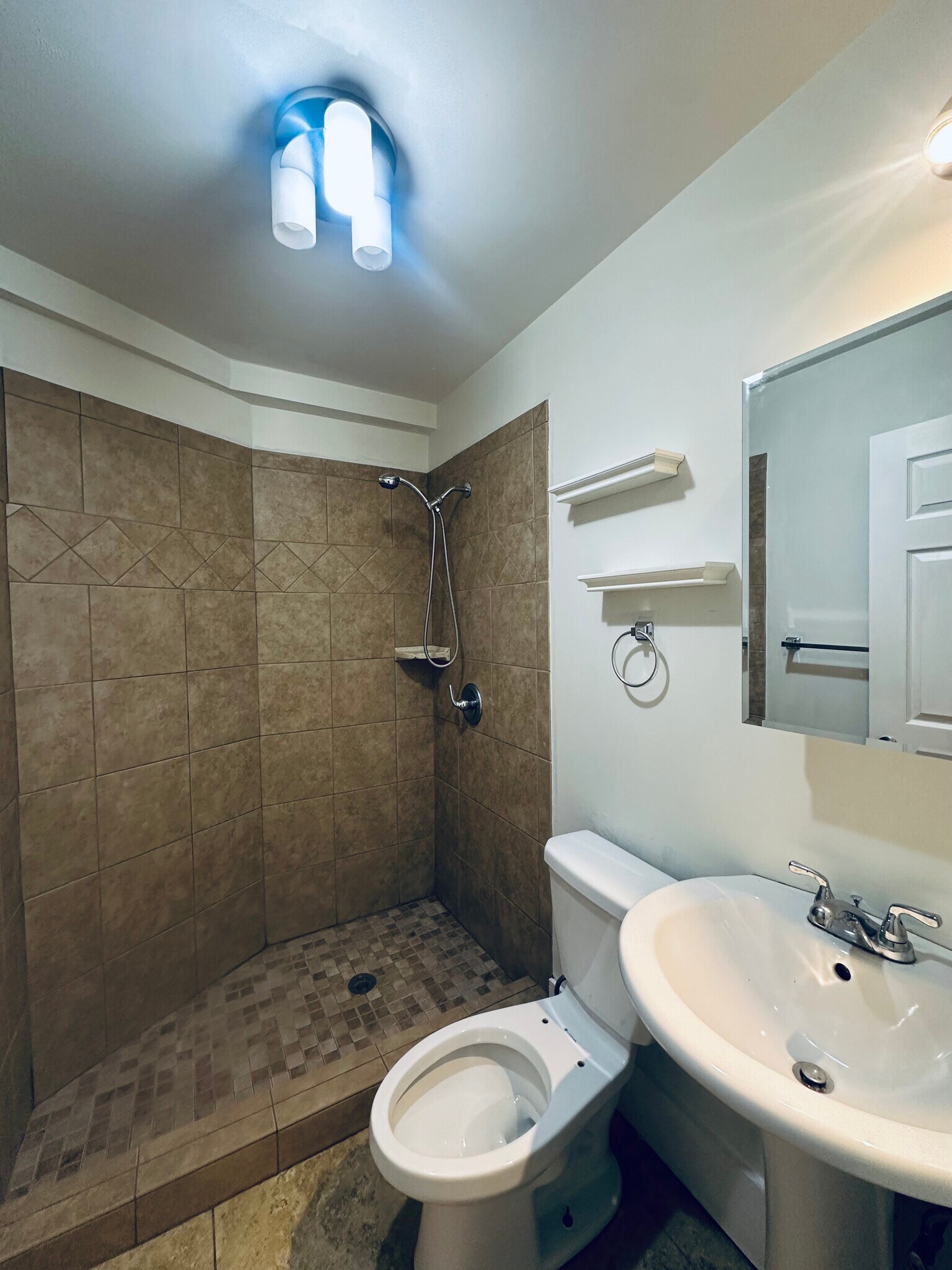 Building Photo - 4002 Eastern Ave