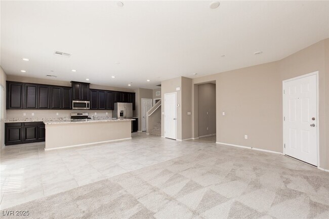 Building Photo - 4536 Lafontaine Ct