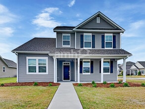 Building Photo - 208 Parkside Blvd