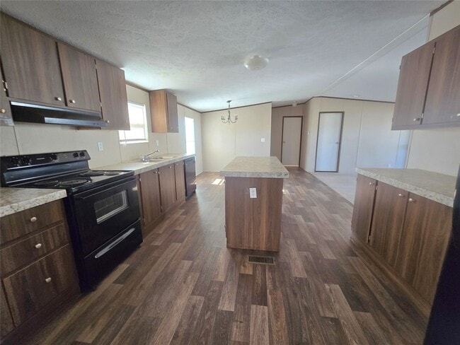 Building Photo - 195 Rd 5255