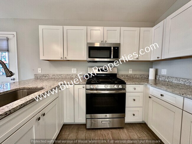Building Photo - 13201 N Classic Overlook Ct