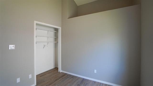 Building Photo - 7801 Estates Way