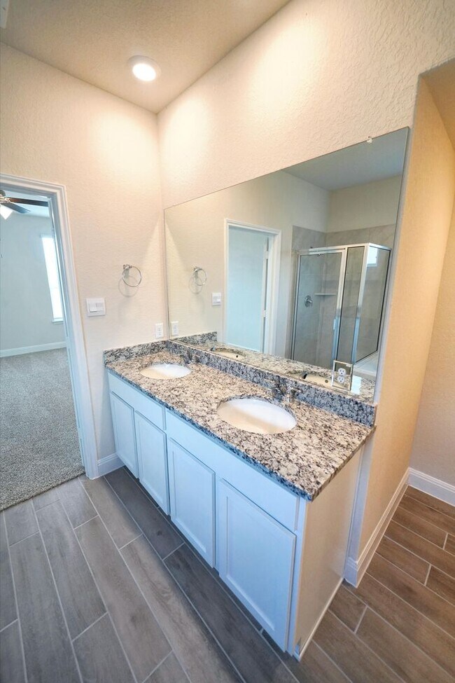 Building Photo - Stunning New Cibolo Home Now Available in Steel Creek - Realtor Commission: $500