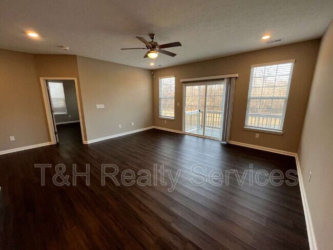 Building Photo - 5642 Brownstone Dr