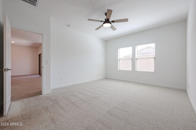 Building Photo - 7811 N 79th Dr