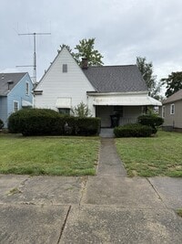 Building Photo - 430 N Upland Ave