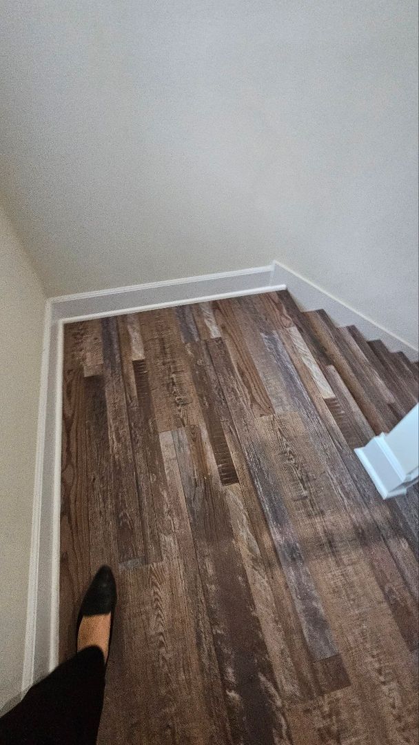 Building Photo - 23(1456,1458)